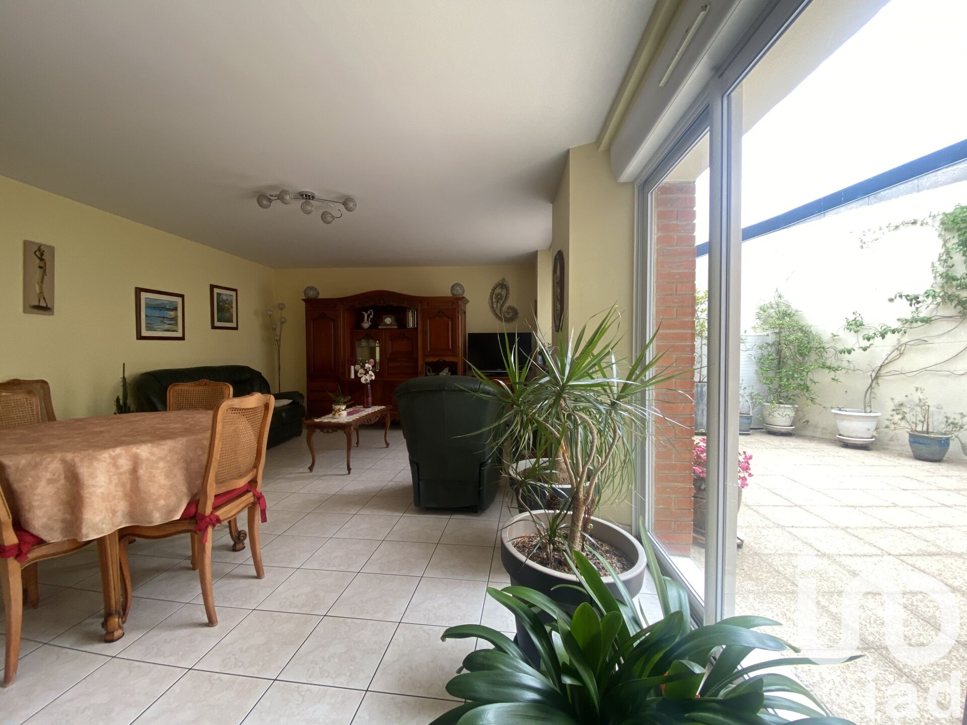 Vente Appartement 4 pièces - Photo 2