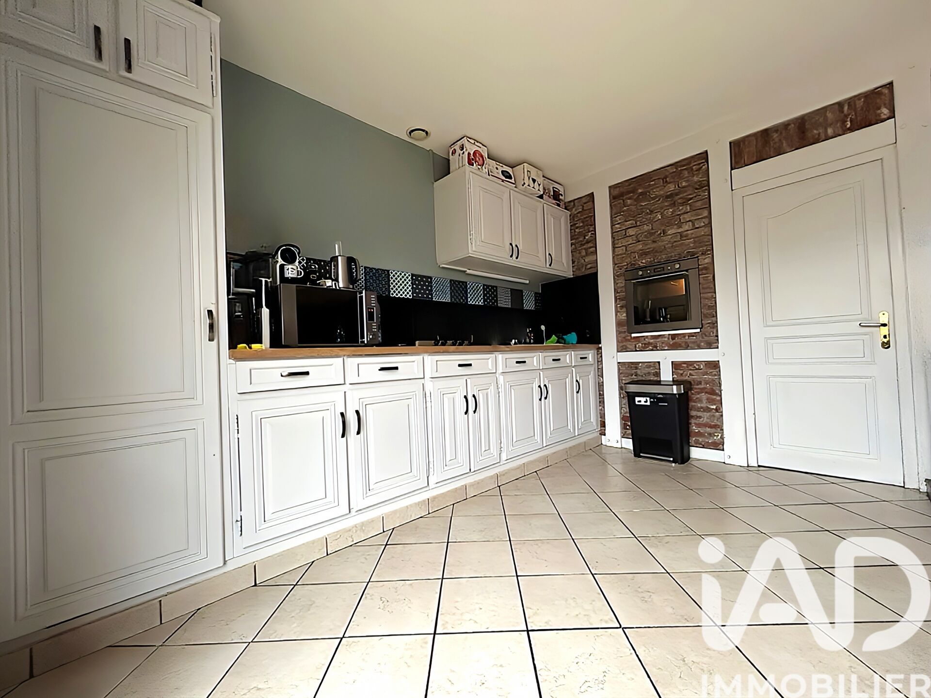 Arleux - 298m² - 8p. - 3ch.