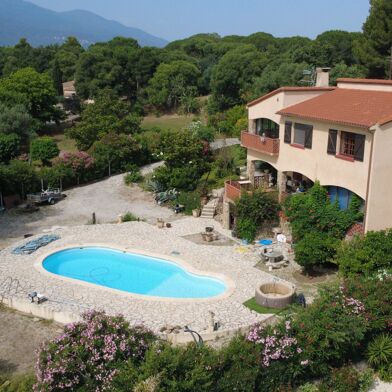 Maison 7 pièces 550000 €