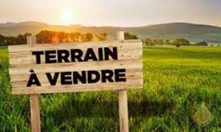 Terrain  1006 m² à vendre à Fréjus (83370)