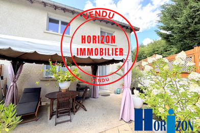 Appartement 4 pièces 184000 €