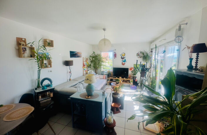 T3 65 M2 ANSE TERRASSE PARKING — photo 5