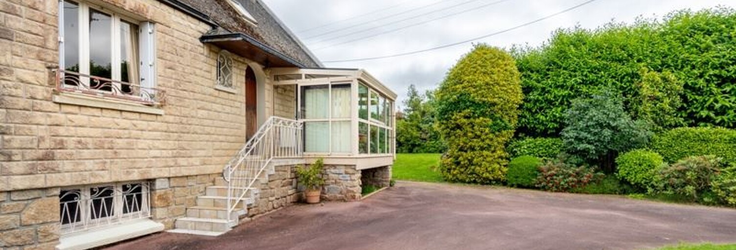 Maison 9 Pièces 159 m² à vendre à Ploudaniel (29260)