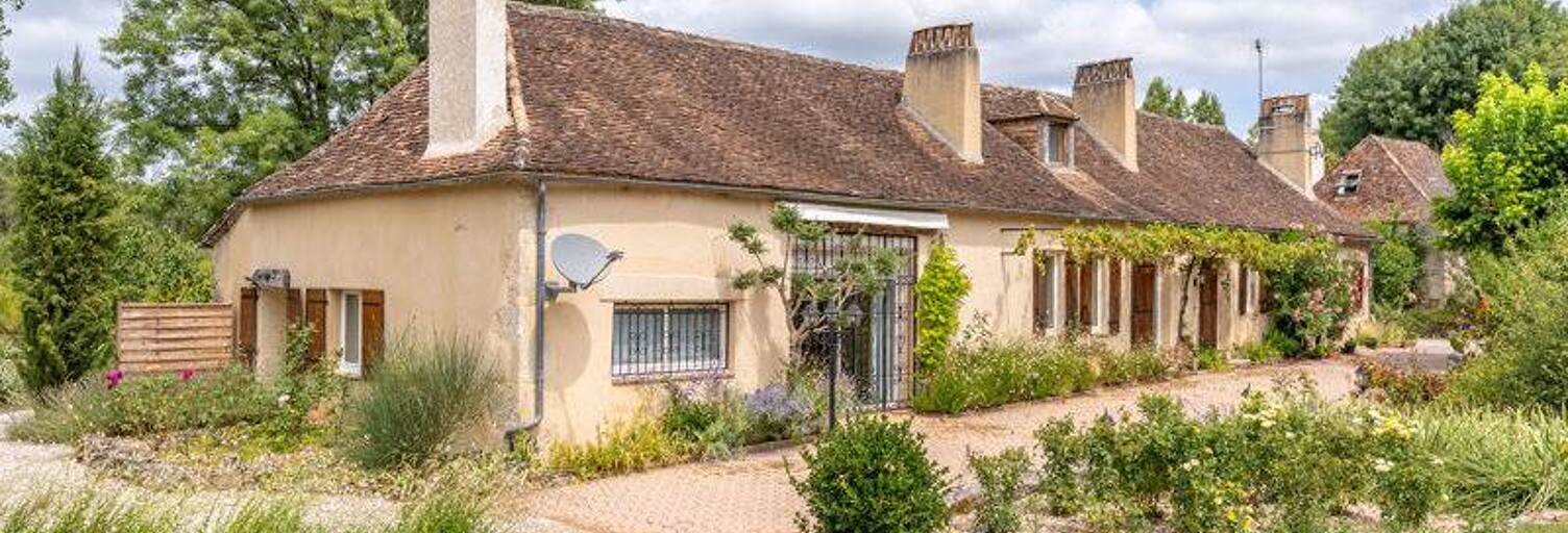 Maison 10 Pièces 320 m² à vendre à Saint-Méard-de-Gurçon (24610)