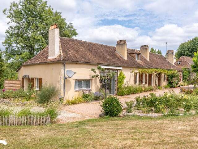 Domaine de 10 pièces principales — photo du bien