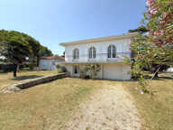 VAUX SUR MER 250 M PLAGE  - MAISON A RENOVER AU PRIX DE 470 — photo 2