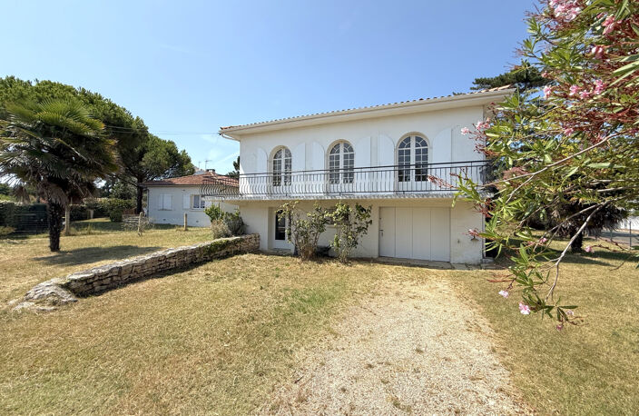 VAUX SUR MER 250 M PLAGE  - MAISON A RENOVER AU PRIX DE 470 — photo 2