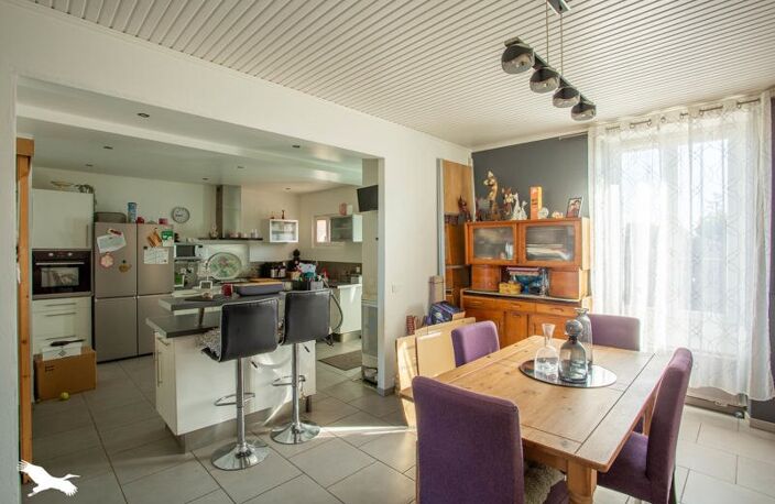 Maison en pierre de 5 pièces principales — photo 3