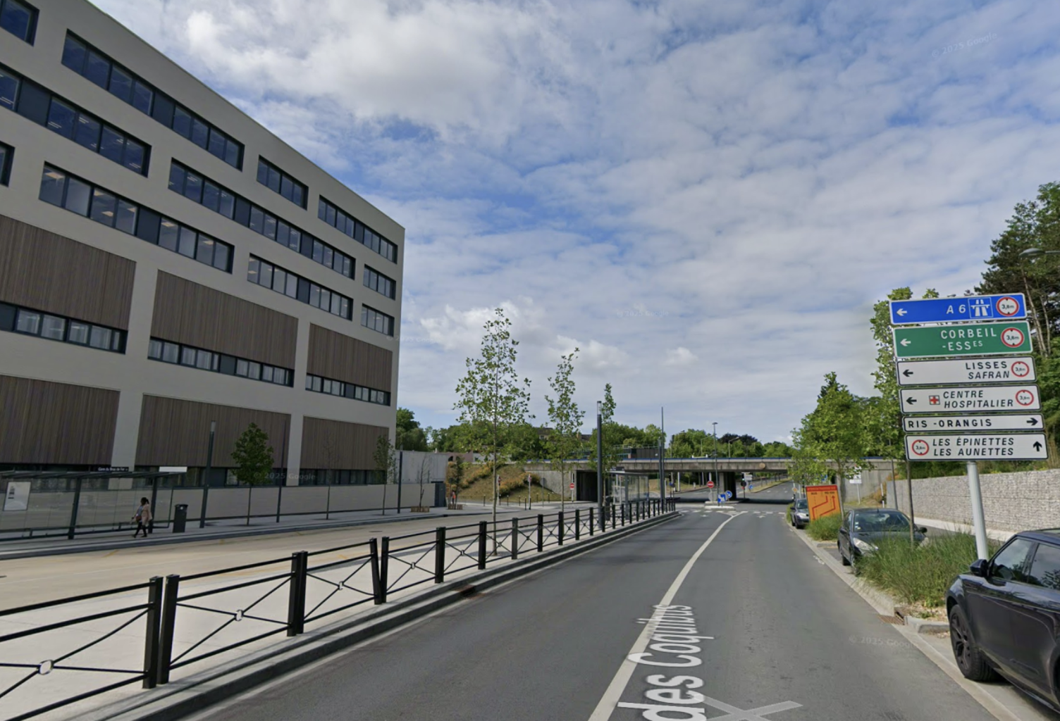 VENTE PARKING BOXABLE - ÉVRY-COURCOURONNES (91)   FORT POTENTIEL LOCATIF — photo 1