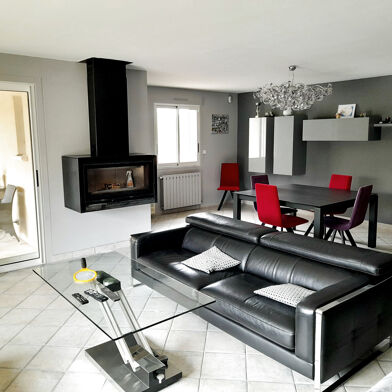 Maison 7 pièces 500000 €