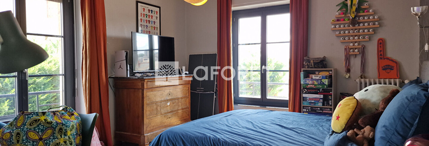 Maison 6 Pièces 226 m² à vendre à Rodez (12000)