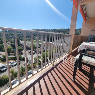 Appartement 4 pièces 249000 €