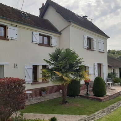 Maison 7 pièces 290000 €