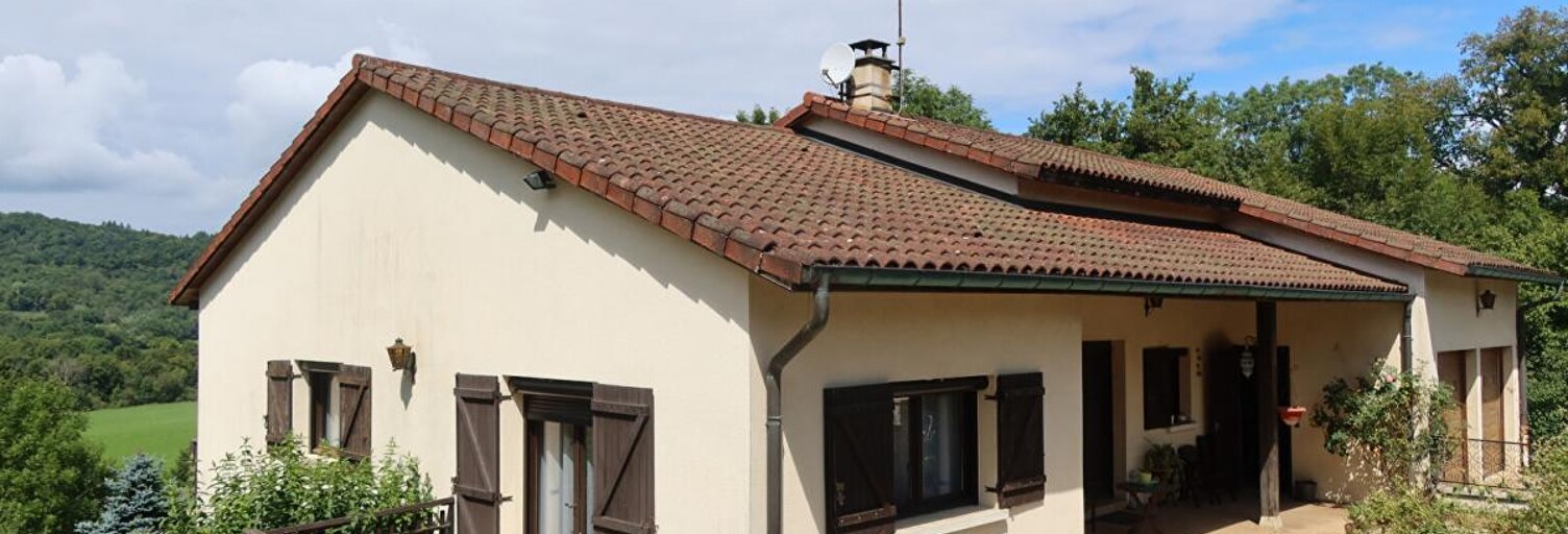 Maison 10 Pièces 271 m² à vendre à Val-Suran (39320)