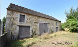 Maison 1 Pièce 140 m² à vendre à Saint-Germain-du-Bel-Air (46310)