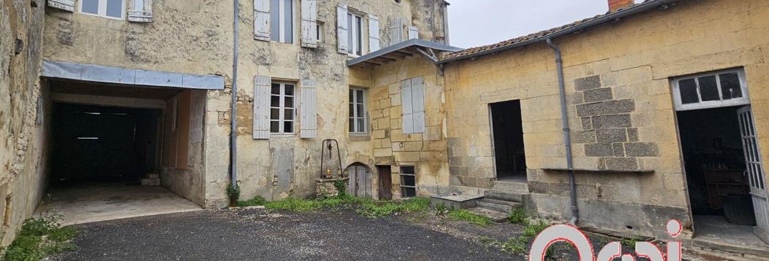 Maison 6 Pièces 225 m² à vendre à Saint-Jean-d'Angély (17400)