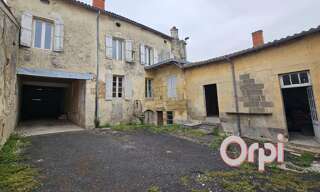 Maison 6 Pièces 225 m² à vendre à Saint-Jean-d'Angély (17400)