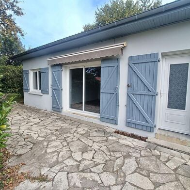 Maison 5 pièces 915 €