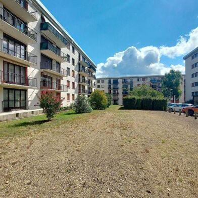 Appartement 3 pièces 130000 €