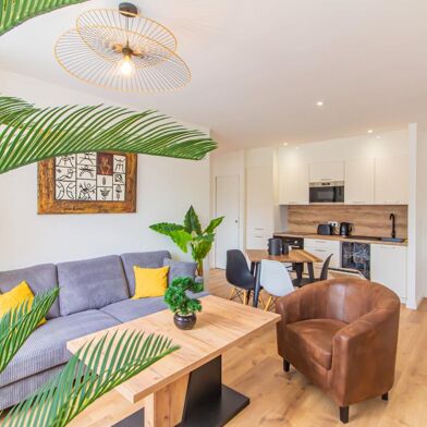 Appartement 3 pièces 1300 €