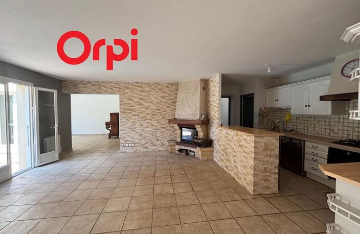 Maison 178 m² ,5 chambres, piscine — photo 4