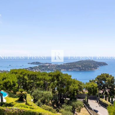 Appartement 4 pièces 1690000 €