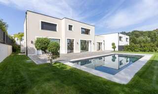 Maison 5 Pièces 280 m² à vendre à Valbonne (06560)