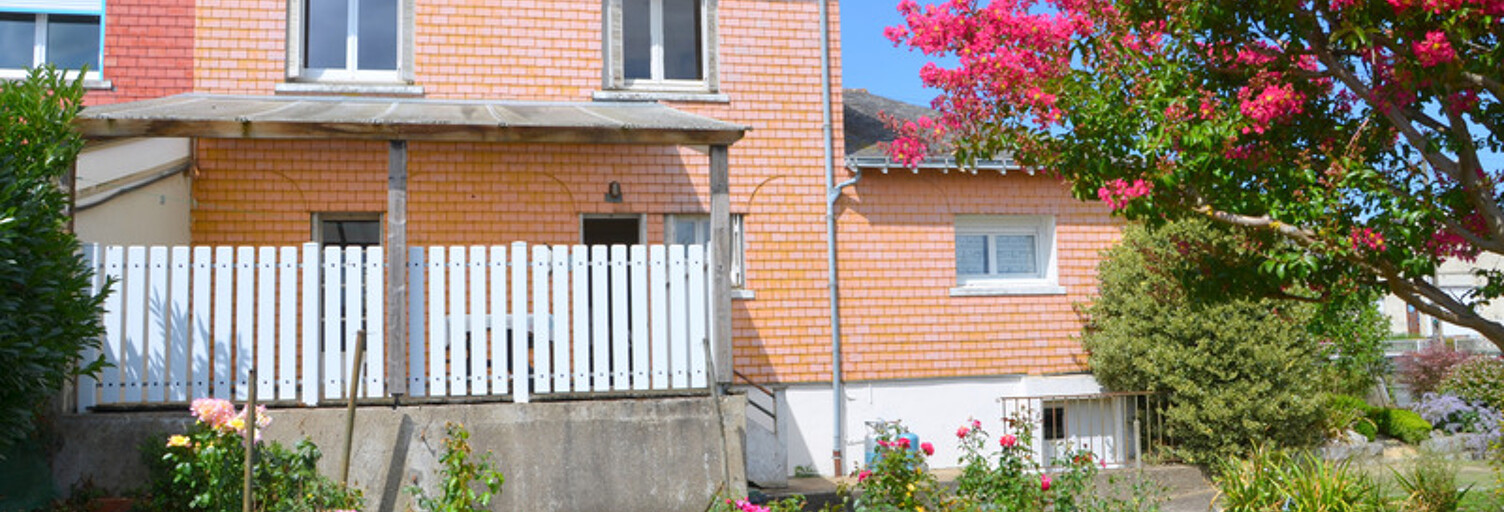 Maison 7 Pièces 120 m² à vendre à Vallons-de-l'Erdre (44540)