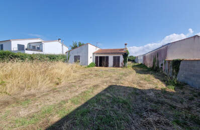 Maison à vendre 3 pièces avec garage sur 1 648 m² de terrain FOURAS (17) — photo du bien