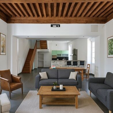 Maison 9 pièces 420000 €