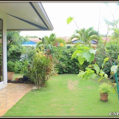 Maison 4 pièces 2500 €