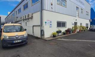 Local industriel  1426 m² à louer à La Possession (97419)