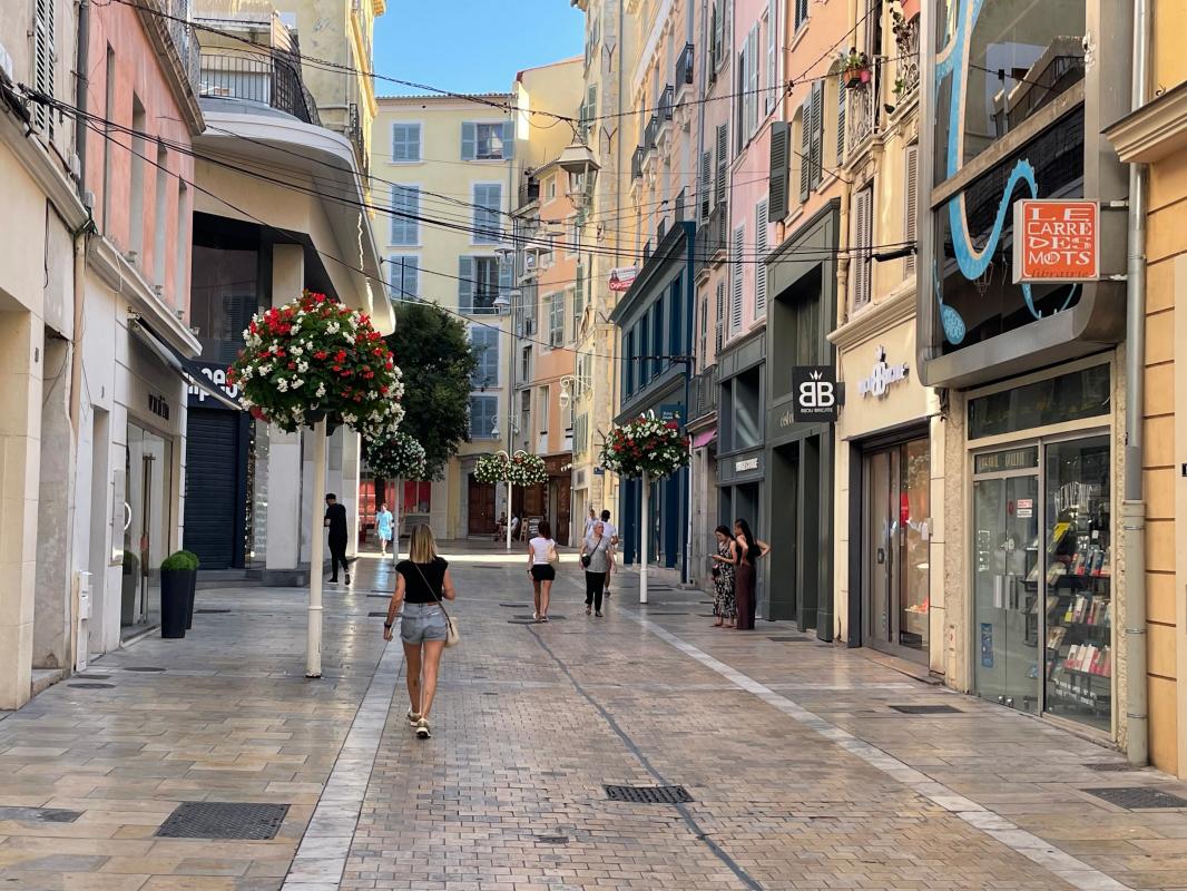 Appartement à vendre de type 2 en parfait état au centre-ville de TOULON