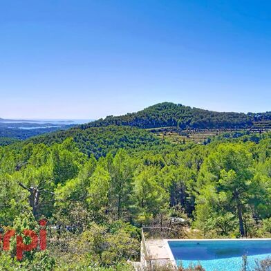 Maison 5 pièces 1048000 €