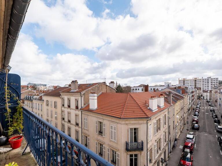 Appartement À Louer — photo 1