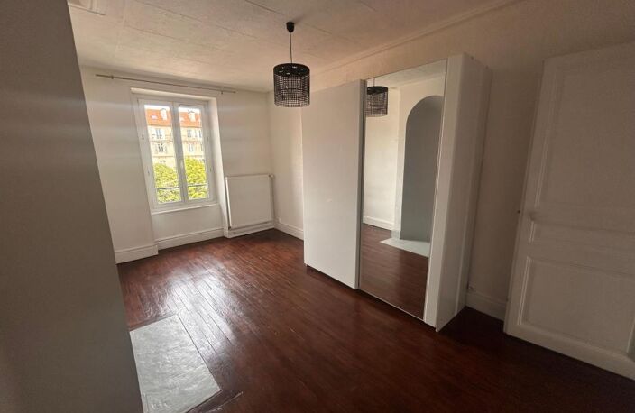 Appartement À Louer — photo 4