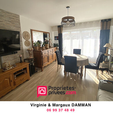 Appartement 4 pièces 126590 €