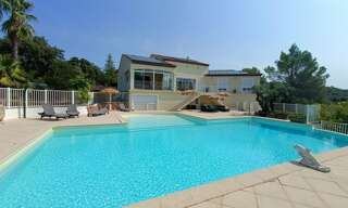 Maison 6 Pièces 205 m² à vendre à Cuers (83390)