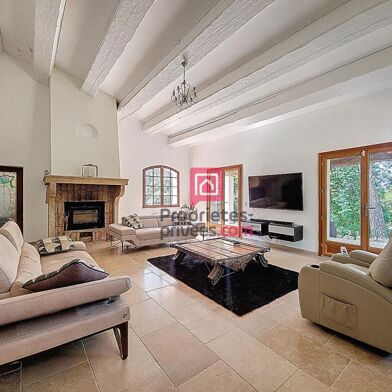 Maison 9 pièces 970000 €