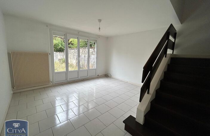 Vente maison 4 pièces 80 m² Châtellerault (86100) — photo 2