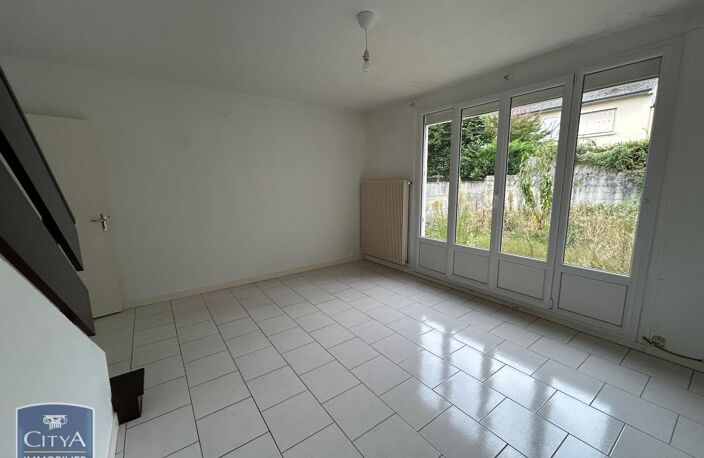Vente maison 4 pièces 80 m² Châtellerault (86100) — photo 3