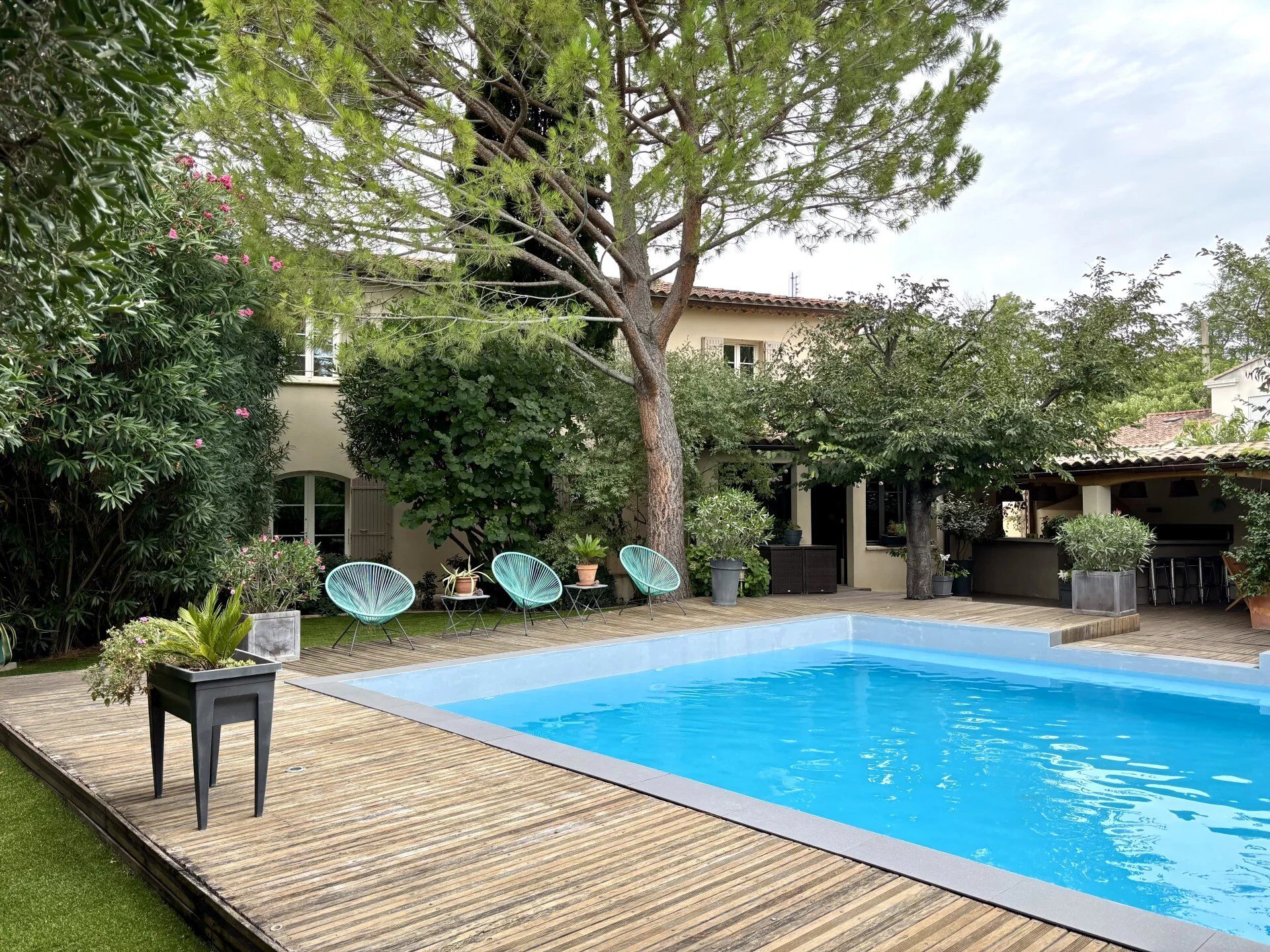 Maison 6 pièces 187 m² · à Les Angles · 187 m² · 540 000 €