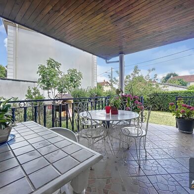 Maison 6 pièces 425000 €