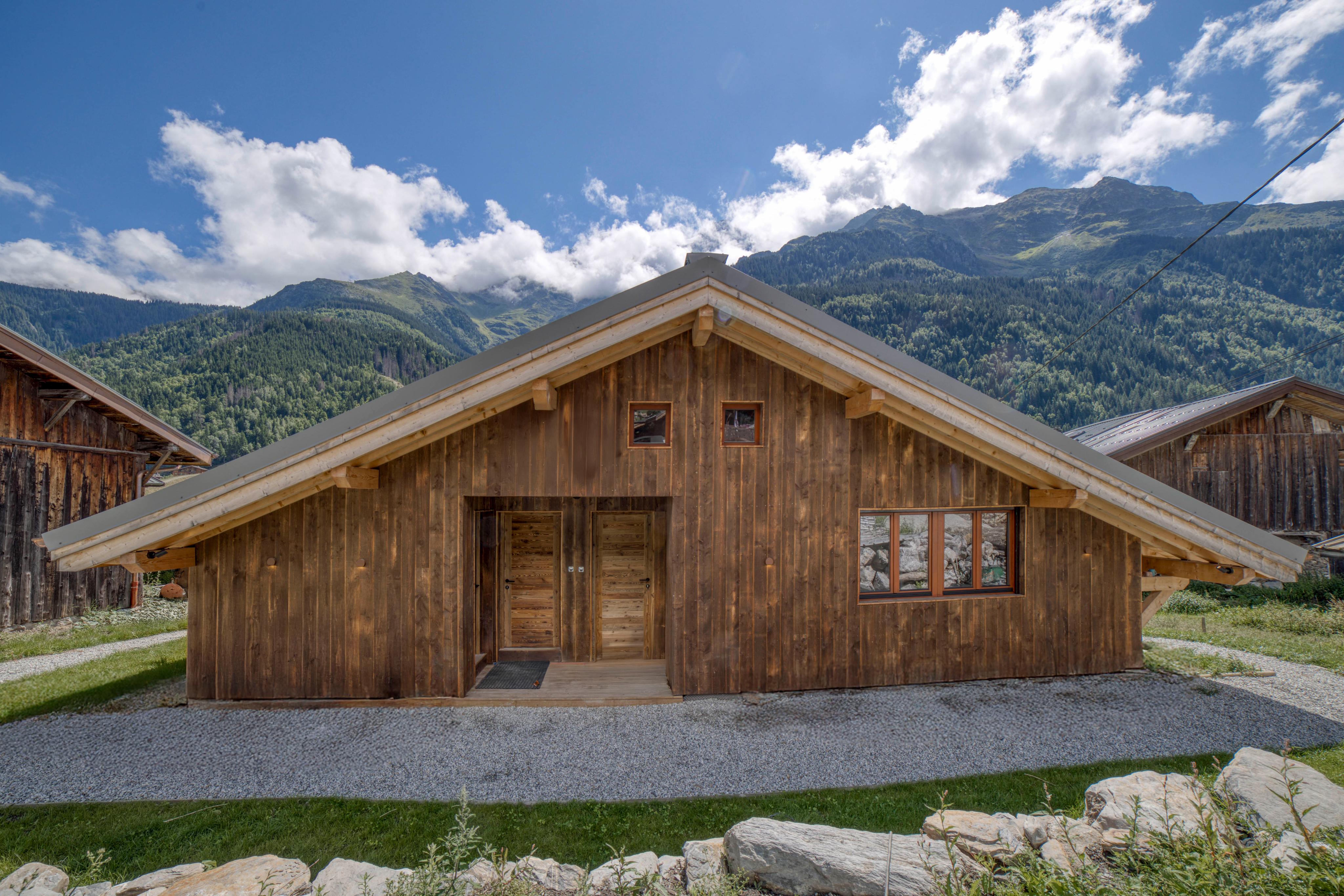 329 Route des Moranches