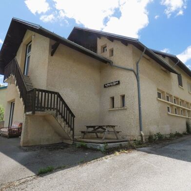 Commerce  478000 €