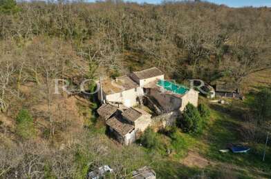 Maison  585000 €