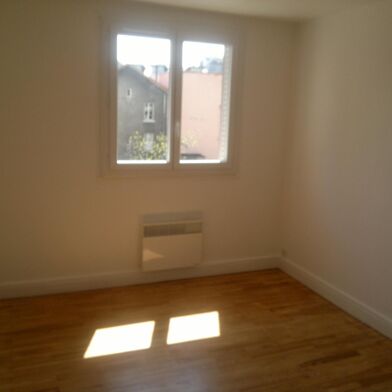 Appartement 3 pièces 663 €