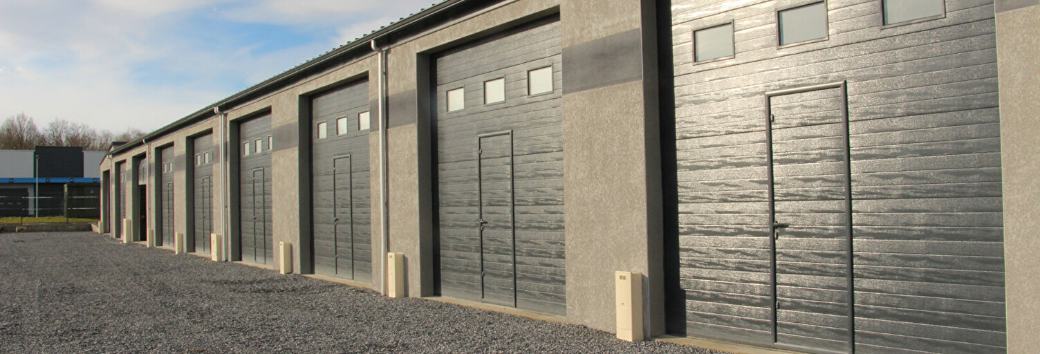 Commerce  50 m² à louer à Buros (64160)