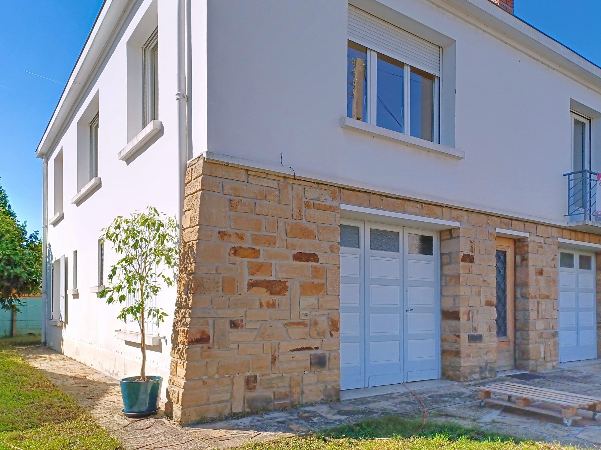 Agence immobilière de BENAC IMMOBILIER RÉALMONT