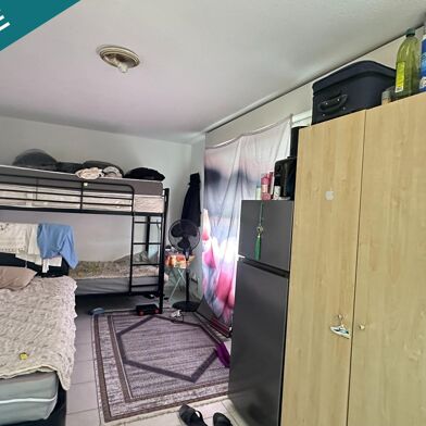 Appartement 1 pièces 77900 €